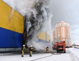  В Томске сгорел гипермаркет «Лента»
